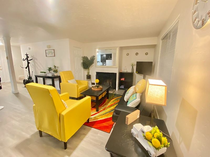 Furnished Finder property 479693_3 photo 8