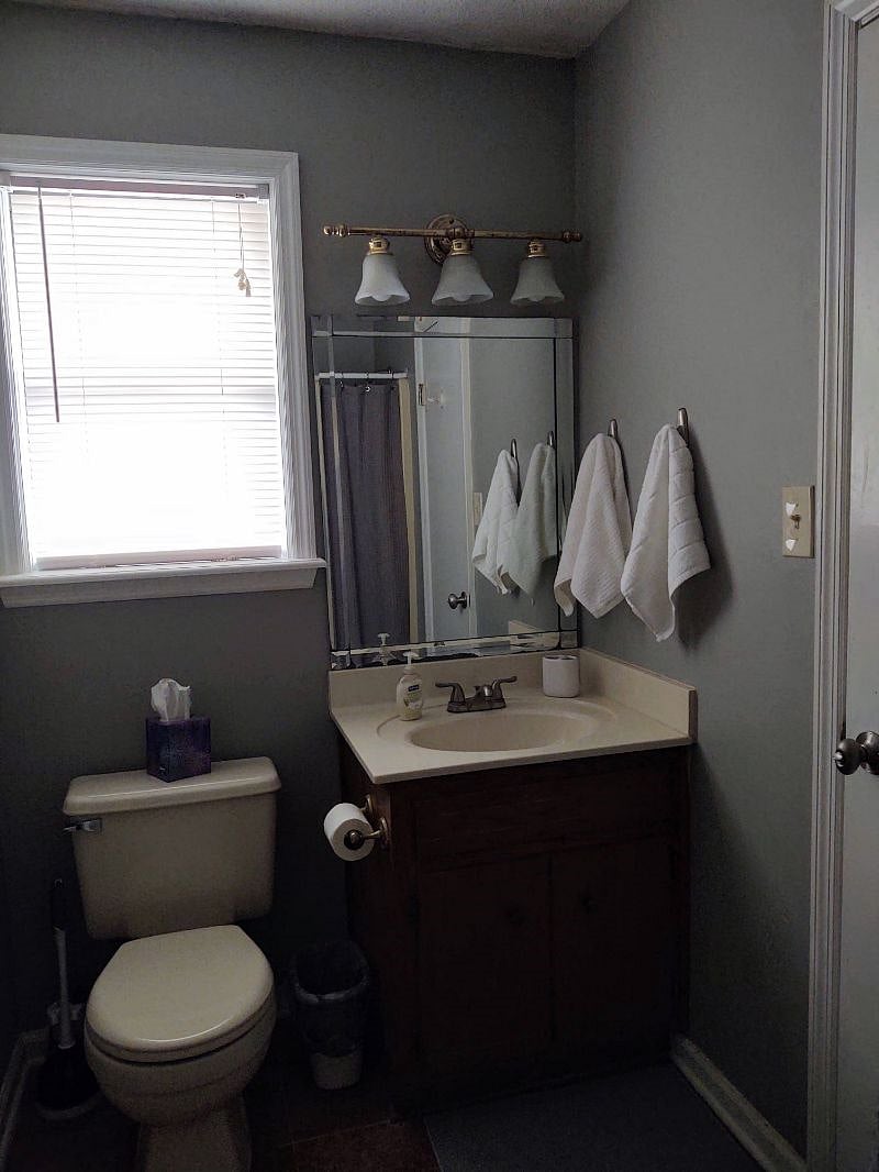 Upstairs Bathroom