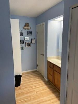 Furnished Finder property 479970_1 photo 8