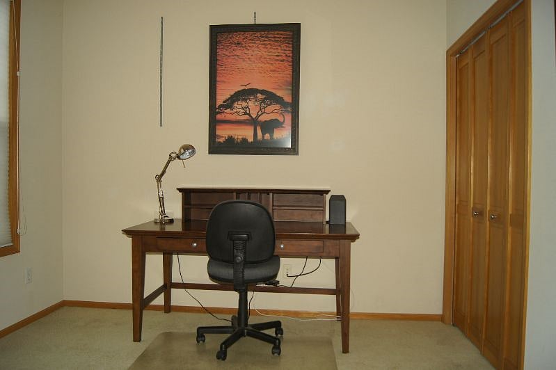 Down Stars Den with High-Speed Internet