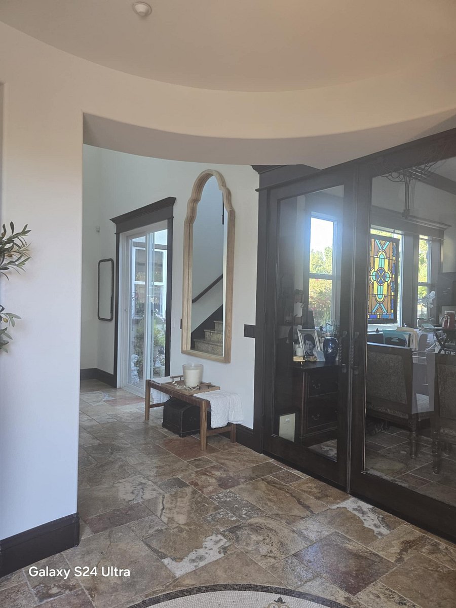 Furnished Finder property 479996_1 photo 4