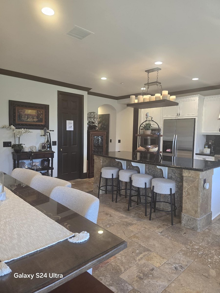 Furnished Finder property 479996_1 photo 11