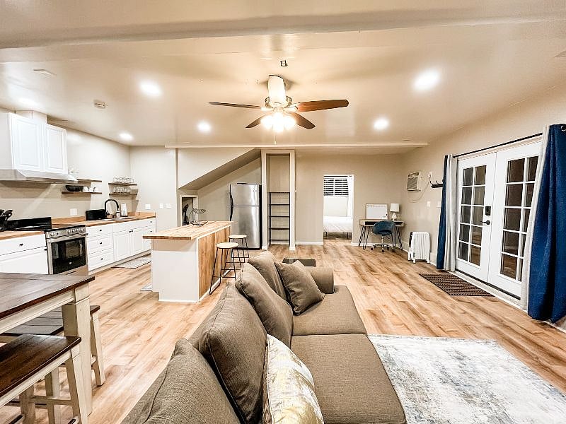 Furnished Finder property 480081_1 photo 3