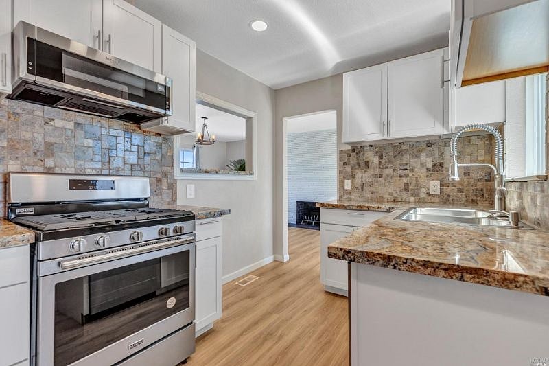 Furnished Finder property 480105_1 photo 18
