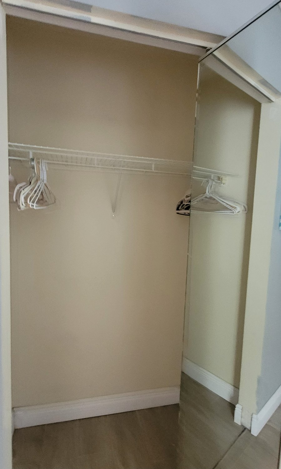 Furnished Finder property 480121_1 photo 23