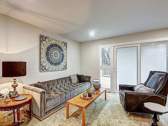 Furnished Finder property 480149_1 photo 3