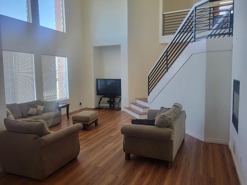 Furnished Finder property 480152_1 photo 20