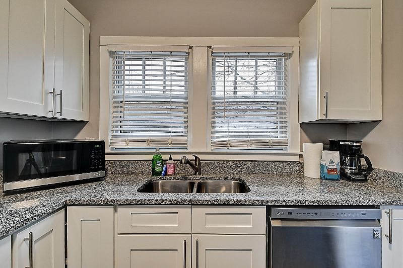 Furnished Finder property 480178_1 photo 6