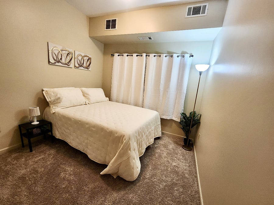 Furnished Finder property 480208_2 photo 18
