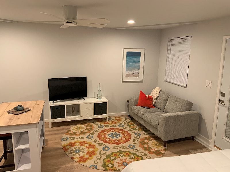 Furnished Finder property 480225_1 photo 3