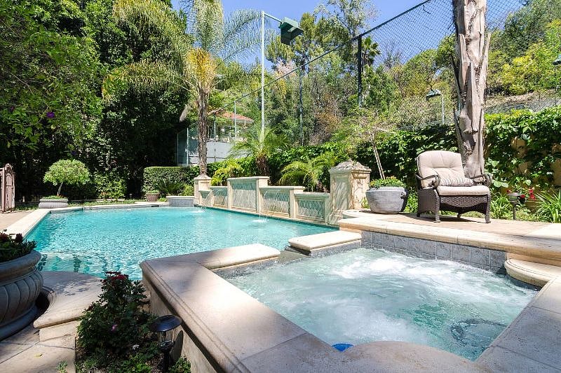 Furnished Finder property 480280_1 photo 27