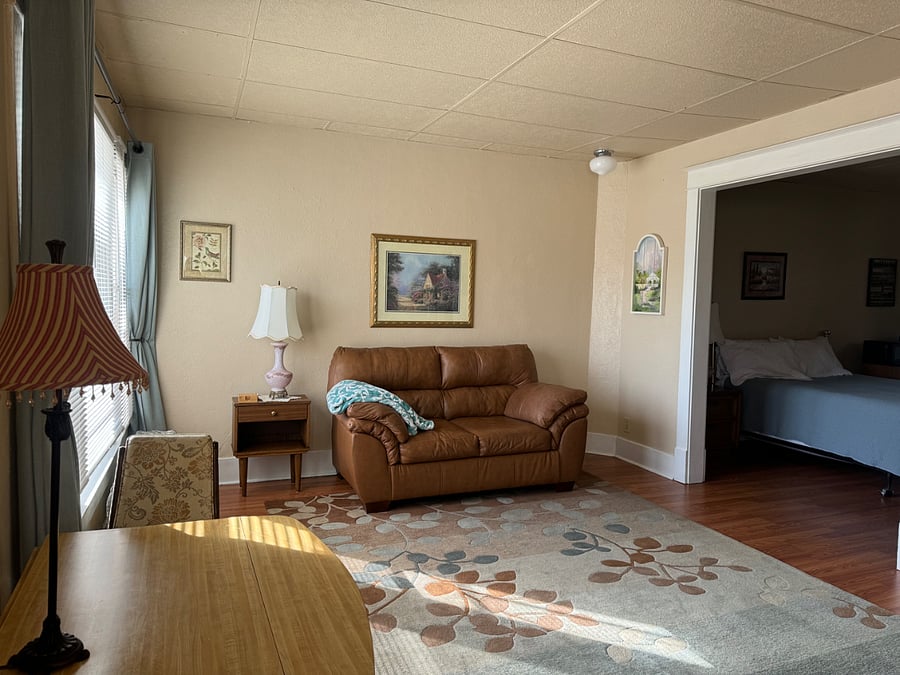 Furnished Finder property 480282_2 photo 3