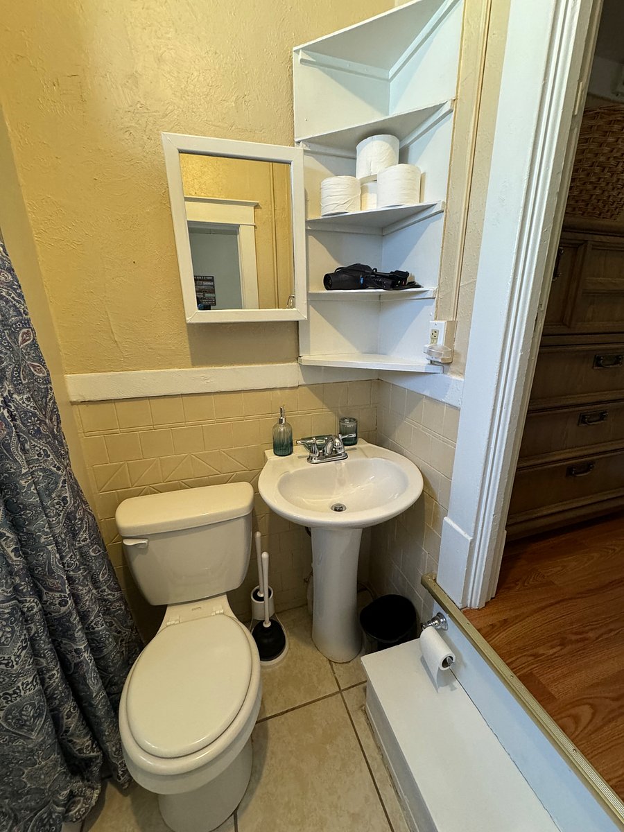 Furnished Finder property 480282_2 photo 11
