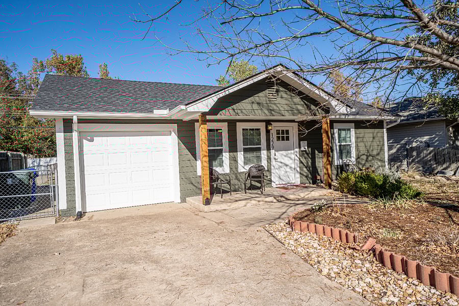 Furnished Finder property 480360_1 photo 17