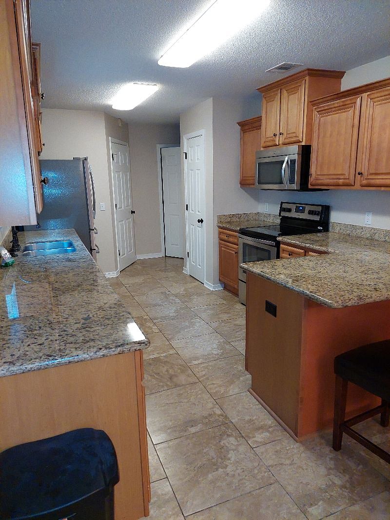 Furnished Finder property 480380_1 photo 12