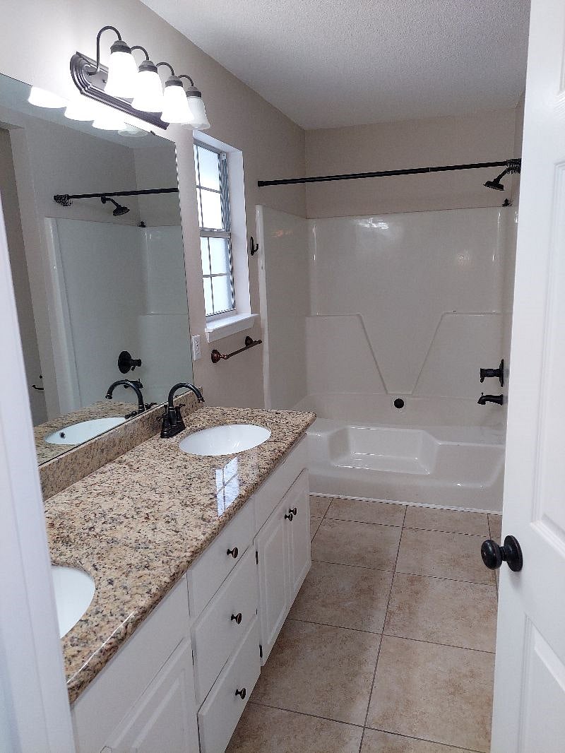 Furnished Finder property 480380_1 photo 19