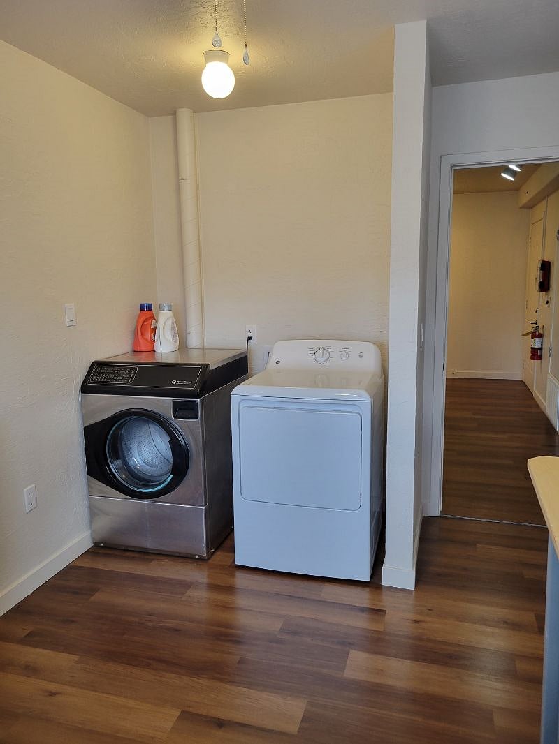Furnished Finder property 480453_2 photo 12