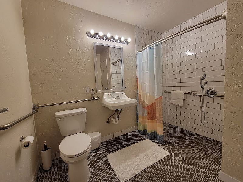 Furnished Finder property 480453_2 photo 13