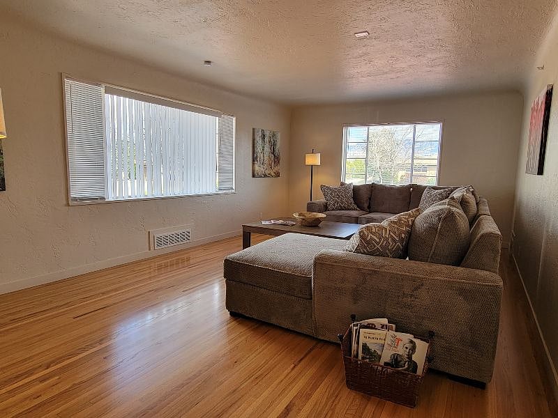 Furnished Finder property 480453_2 photo 16