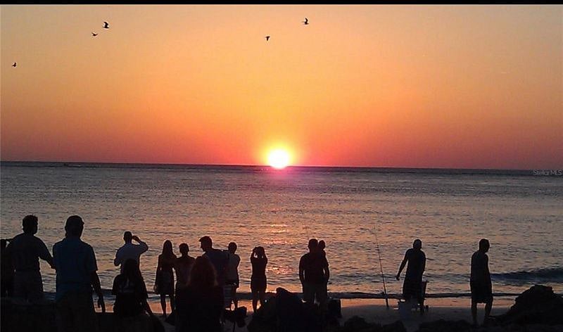 The sun downs at Siesta Key is priceless
