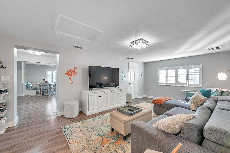 Furnished Finder property 480502_1 photo 25
