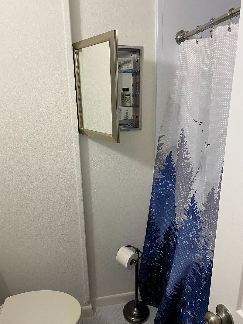 Medicine Cabinets in baths