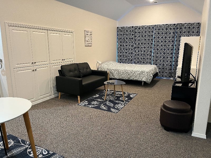 Furnished Finder property 480613_1 photo 3