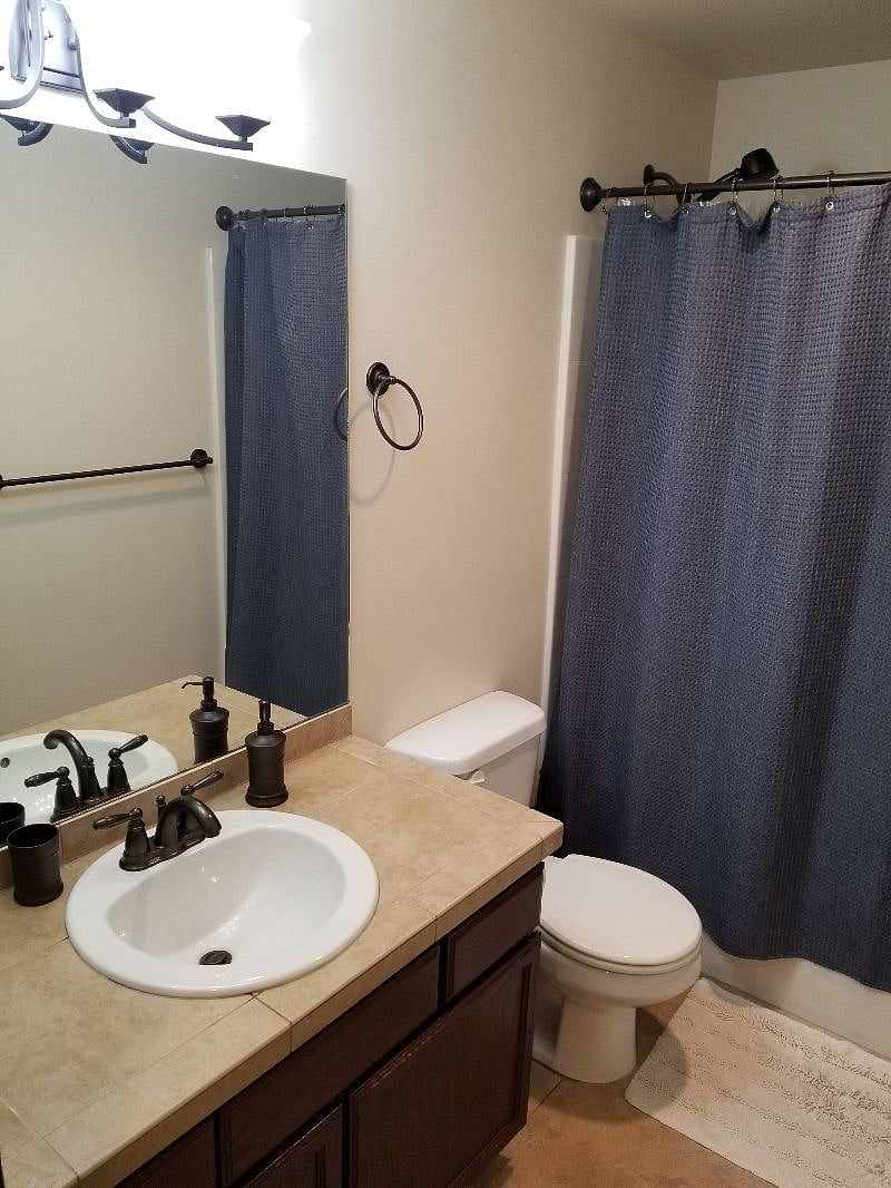 Furnished Finder property 480647_1 photo 3