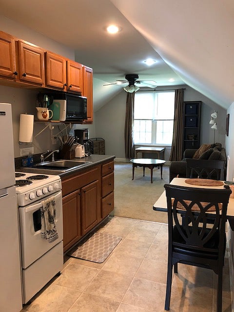 Furnished Finder property 480648_2 photo 11