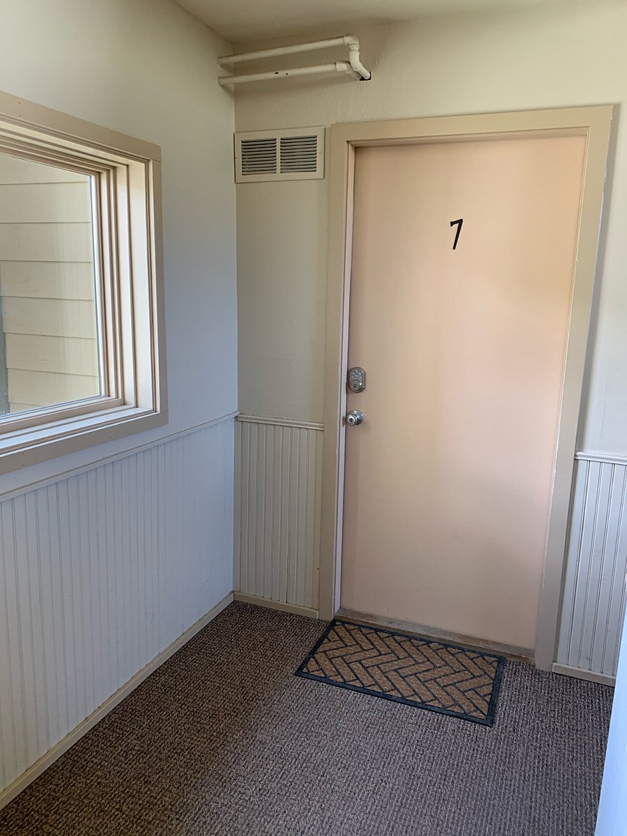 Furnished Finder property 480676_1 photo 3