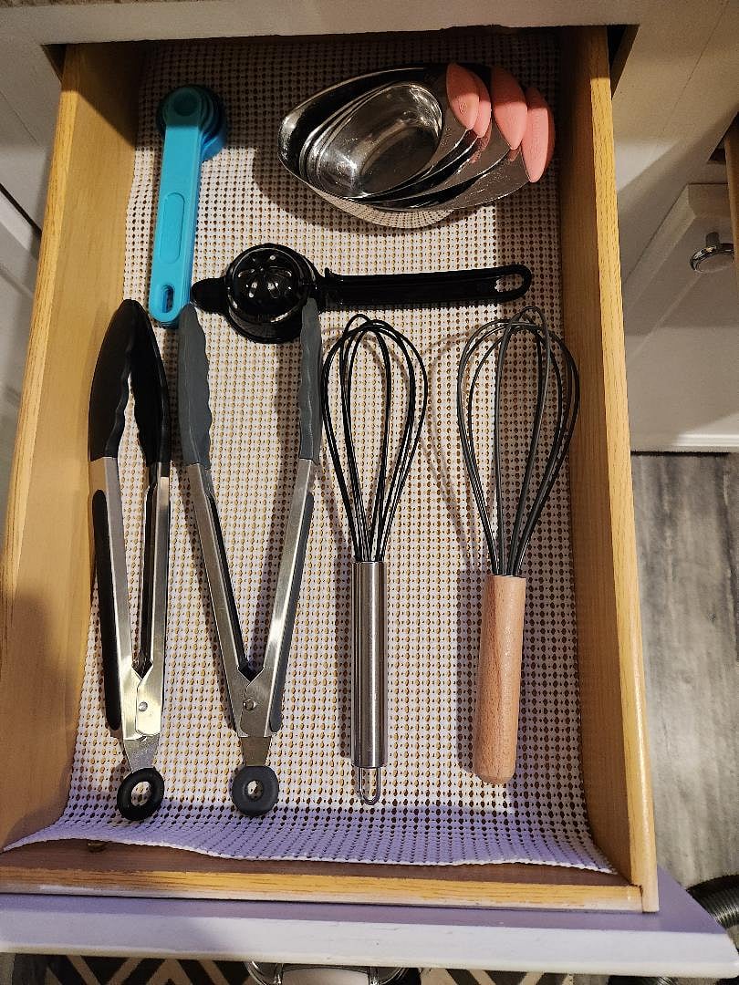 Kitchen cookware: whisk, tongs