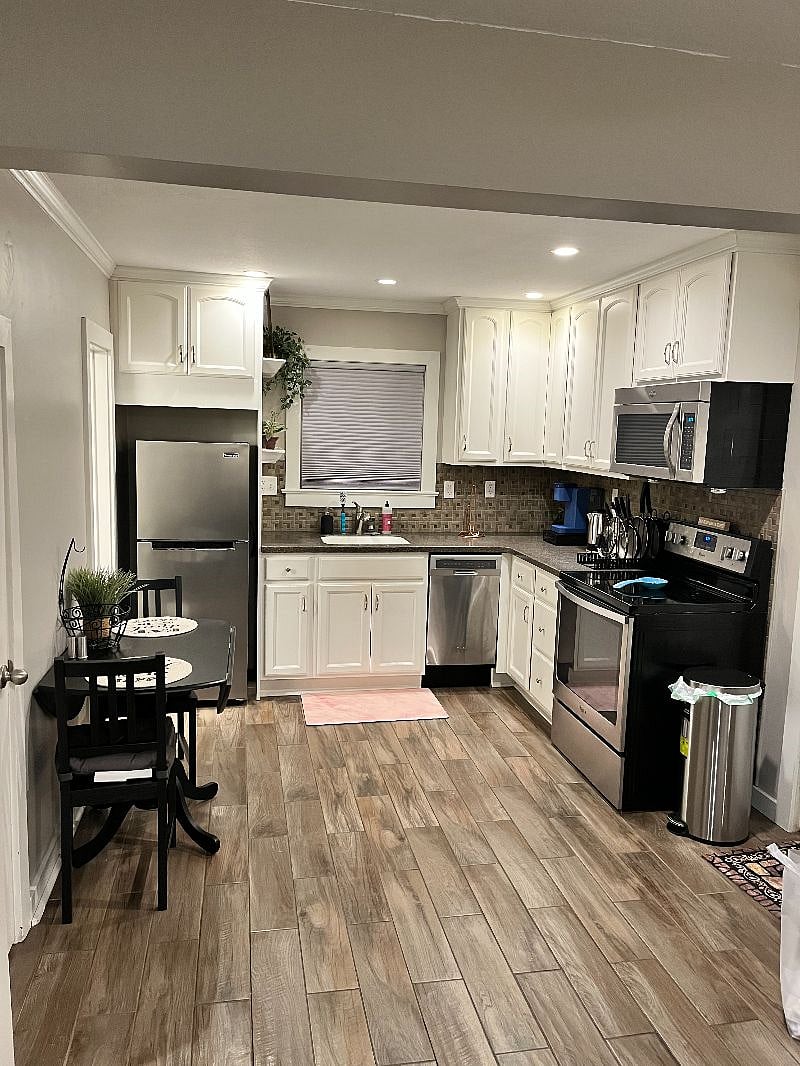 Furnished Finder property 480815_1 photo 3