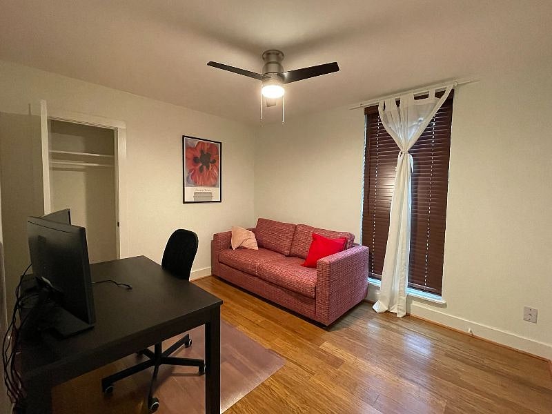 Office/Bedroom - Sofa bed