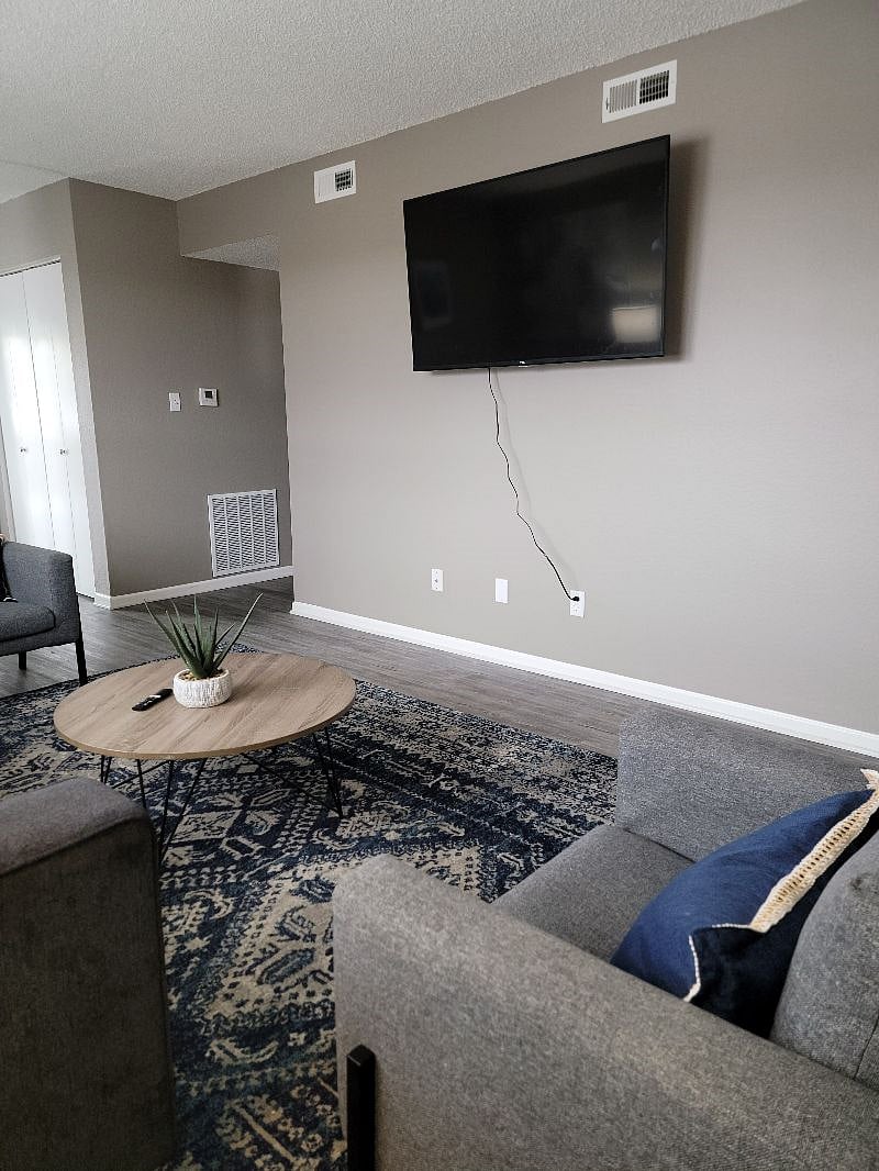 Furnished Finder property 480900_1 photo 11