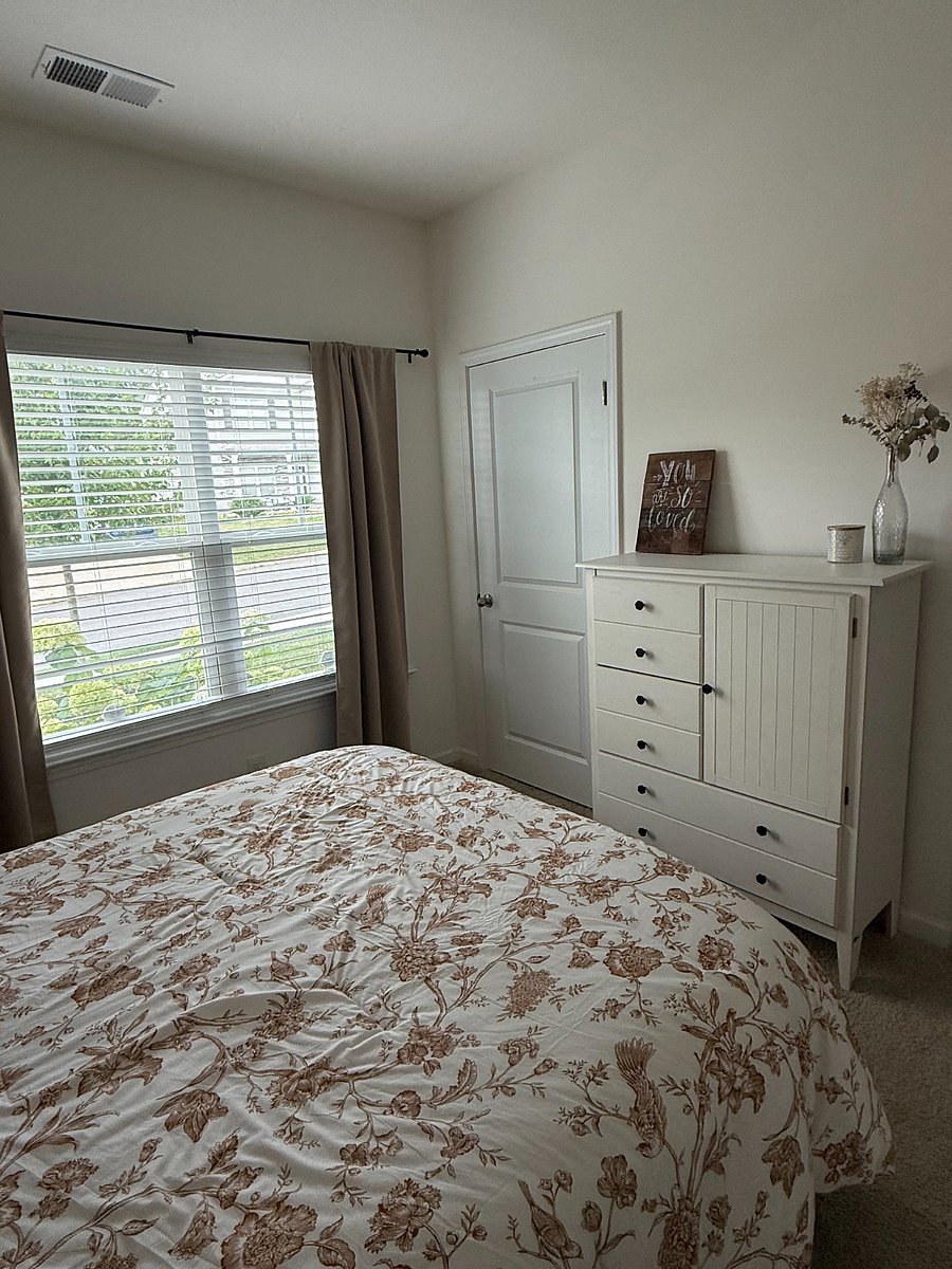 Furnished Finder property 480966_1 photo 3
