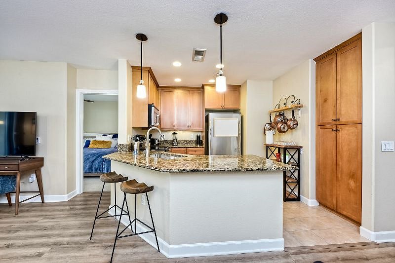 Furnished Finder property 481004_1 photo 6