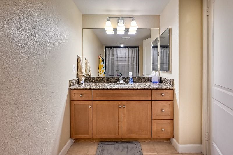 Furnished Finder property 481004_1 photo 17