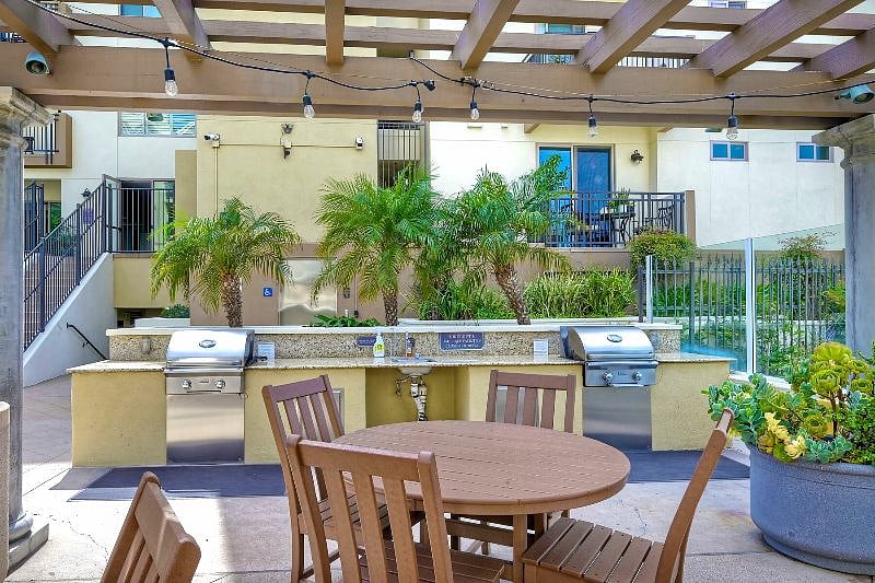 Furnished Finder property 481004_1 photo 22