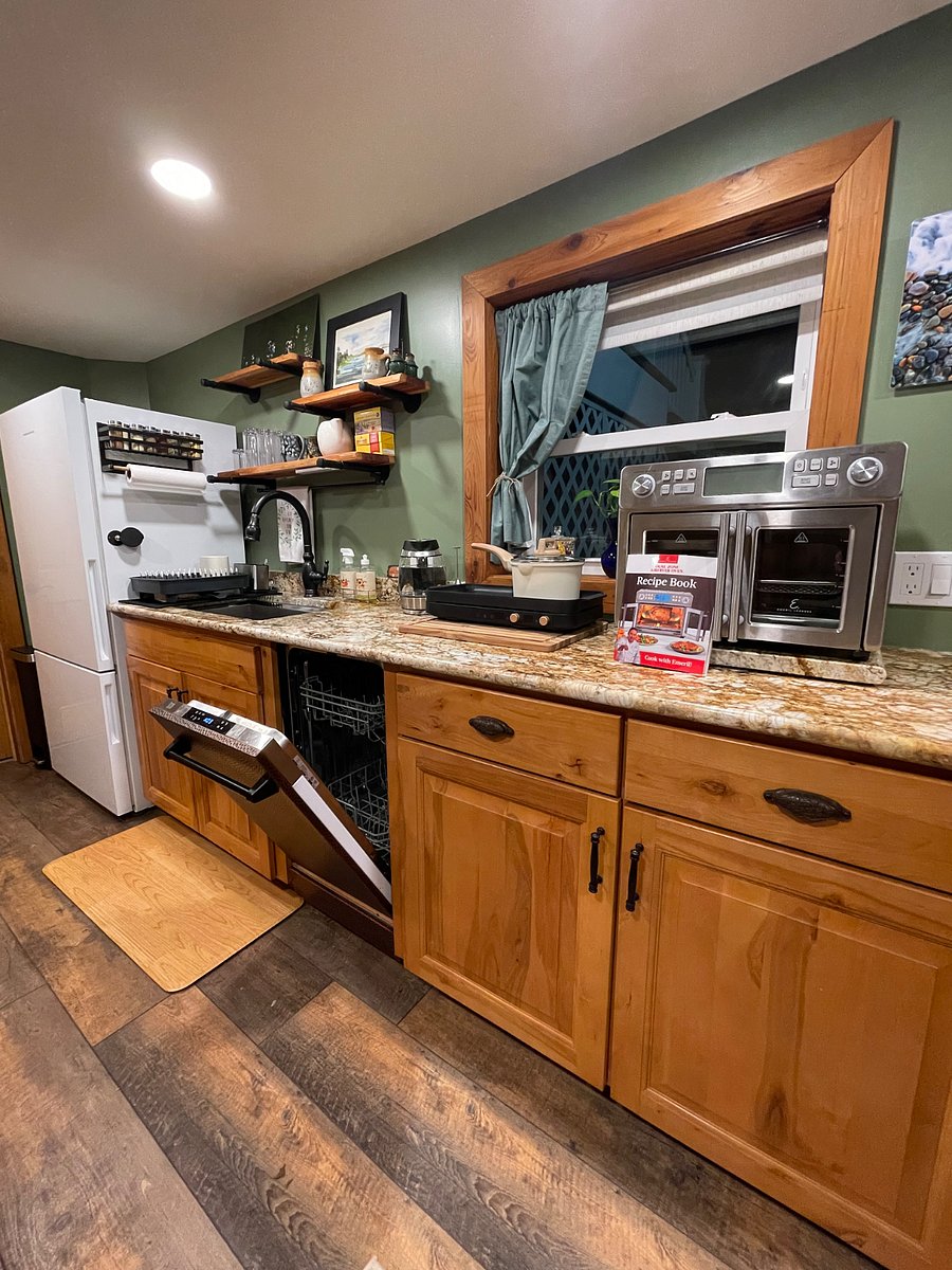 Furnished Finder property 481050_1 photo 8
