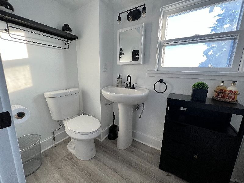 Furnished Finder property 481074_1 photo 8