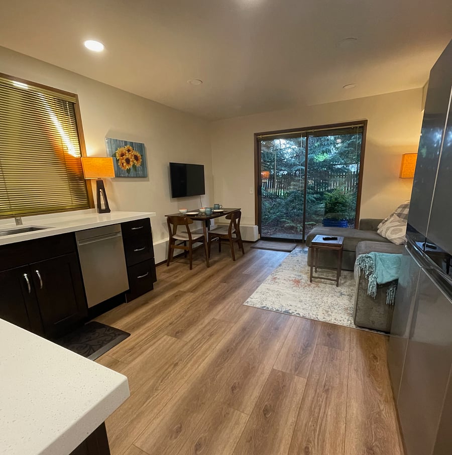 Furnished Finder property 481180_1 photo 3