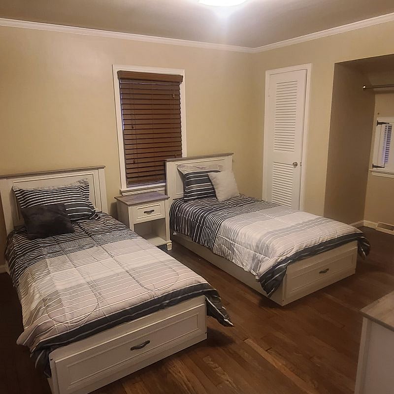 Furnished Finder property 481204_1 photo 6