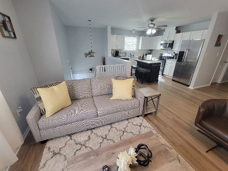 Furnished Finder property 481291_1 photo 3