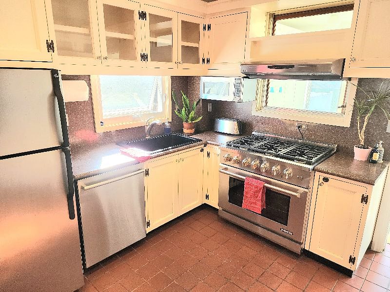 Furnished Finder property 481320_1 photo 7