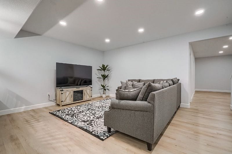 Furnished Finder property 481432_1 photo 5