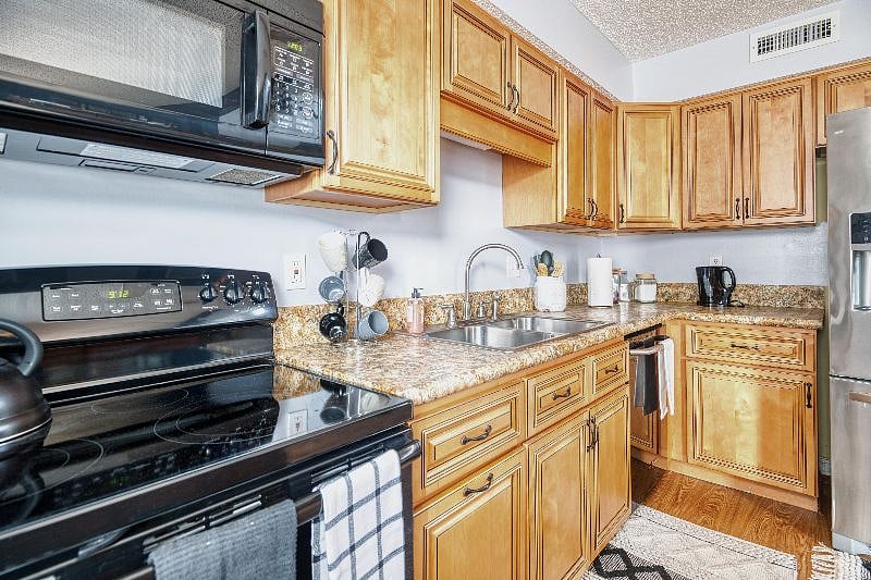 Furnished Finder property 481437_1 photo 22