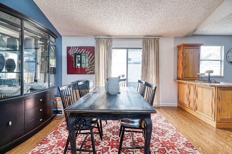 Furnished Finder property 481437_1 photo 16