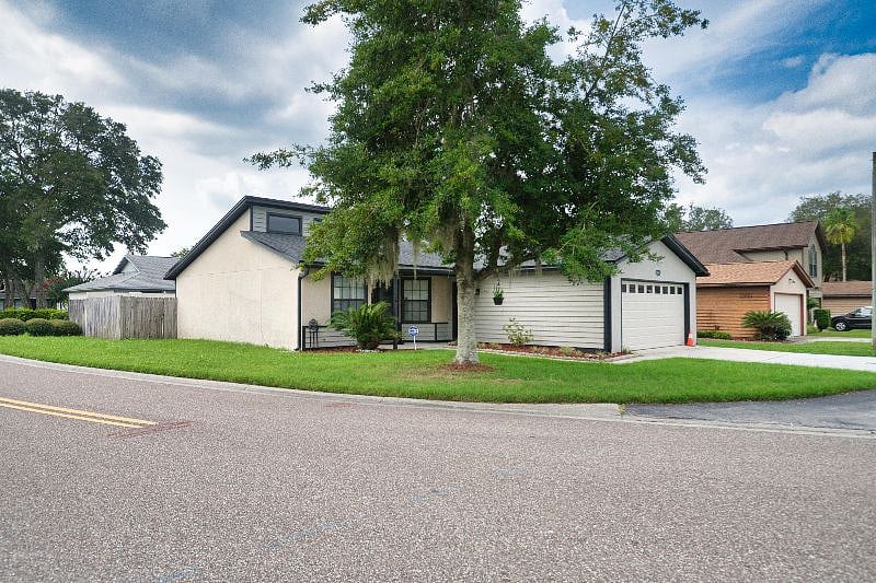 Furnished Finder property 481437_1 photo 3