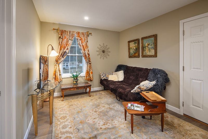 Furnished Finder property 481465_1 photo 25
