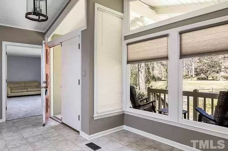 Furnished Finder property 481512_1 photo 3